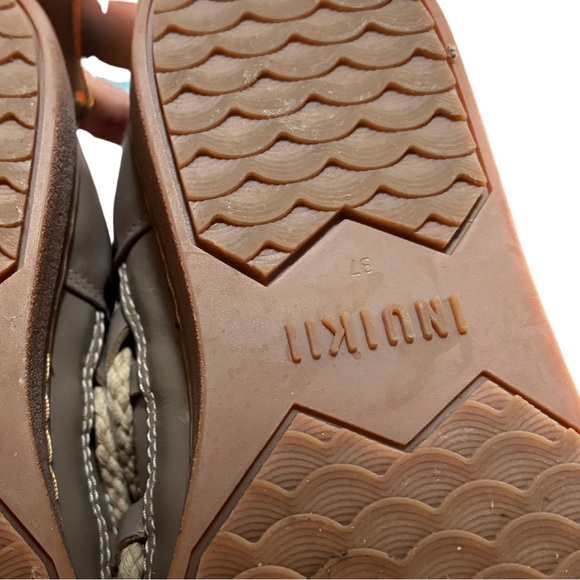 INUIKII Classic Platform Winter Boots Women Taupe Pantone Mocha Mousse Color - Picture 10 of 10